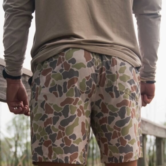 BURLEBO Everyday Short in Driftwood Camo - Picture 2 of 2